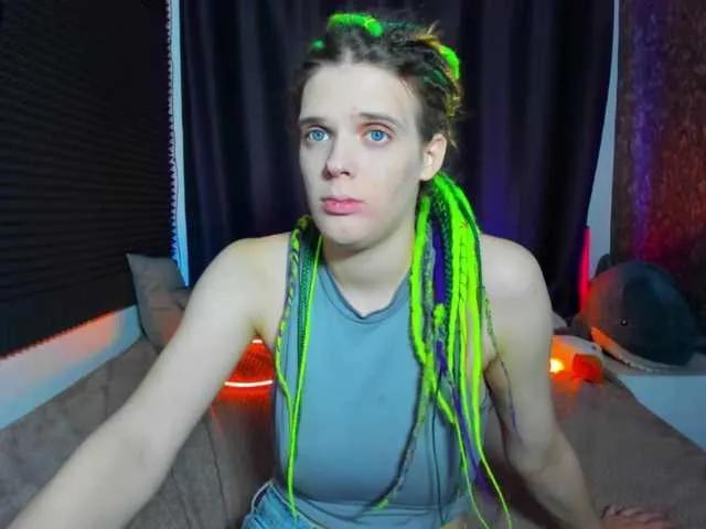 KIKIKrash on BongaCams 