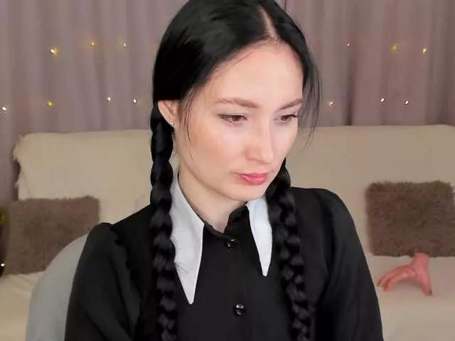 Offline LisaMooore on BongaCams