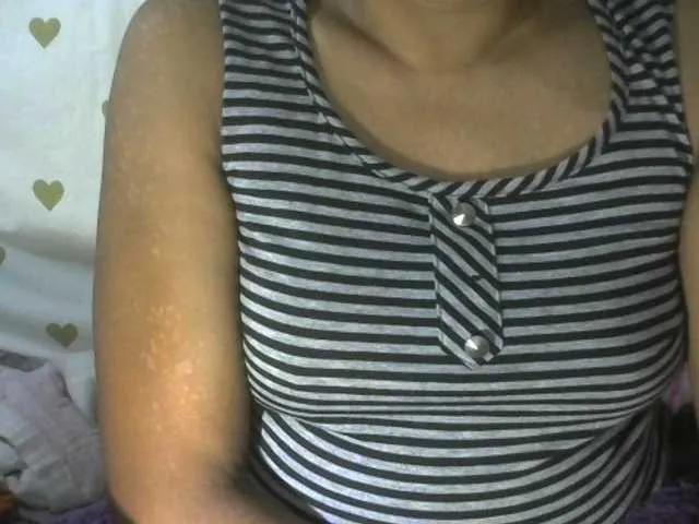 Offline LorahXVane on BongaCams