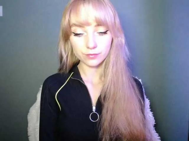 Freechat LuciaLovely on BongaCams