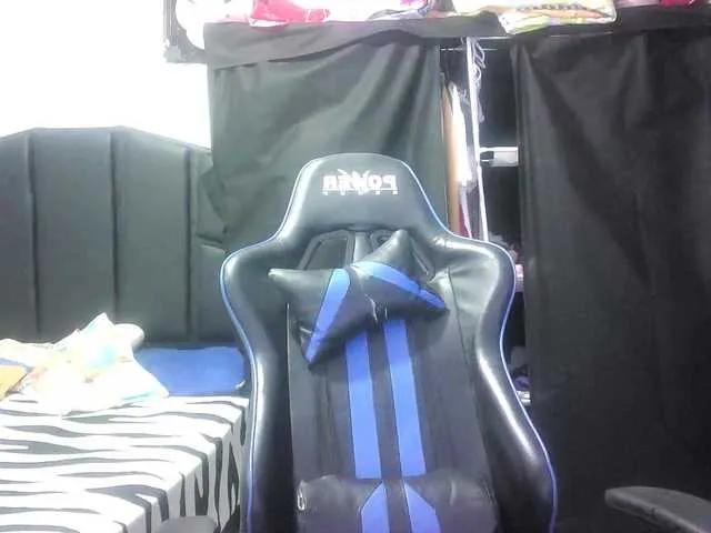 Offline Mariana0x on BongaCams