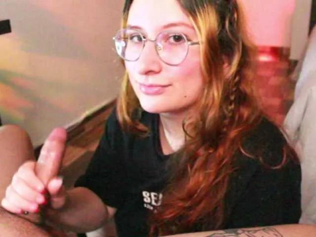 milkxangelx on BongaCams