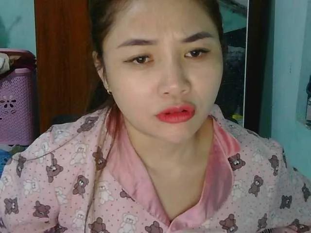 Freechat nana7777 on BongaCams