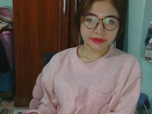 Freechat nana7777 on BongaCams