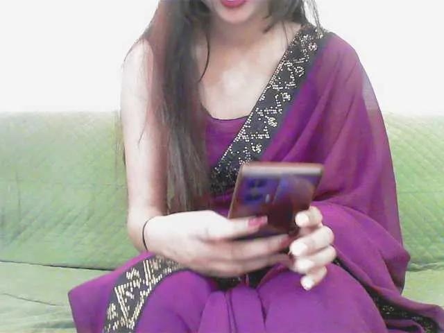 Offline Payal-1-1 on BongaCams