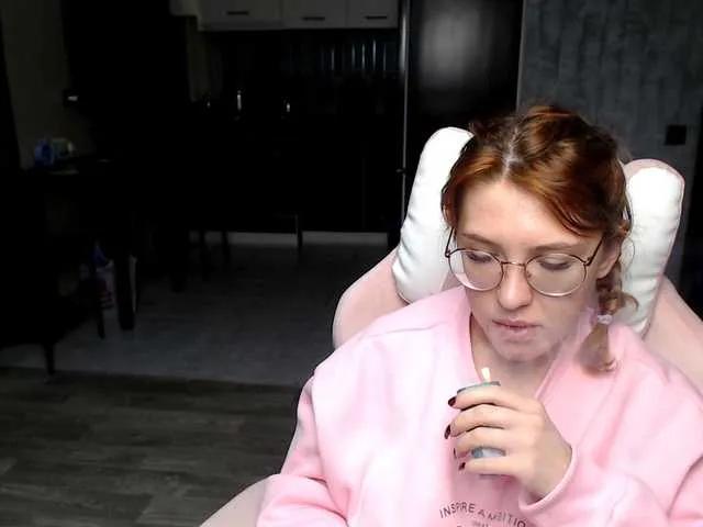 Freechat Regimasmile on BongaCams