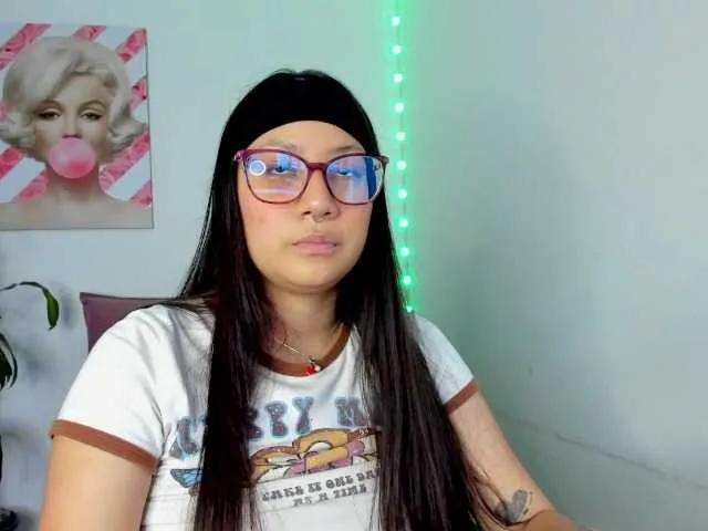 rouse-red on BongaCams