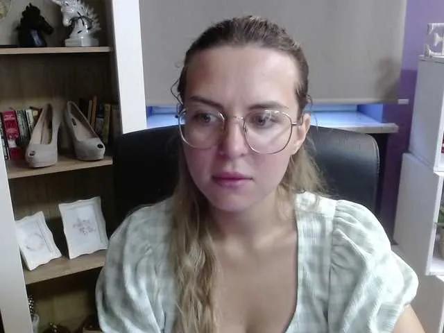 Freechat soft-zoey on BongaCams