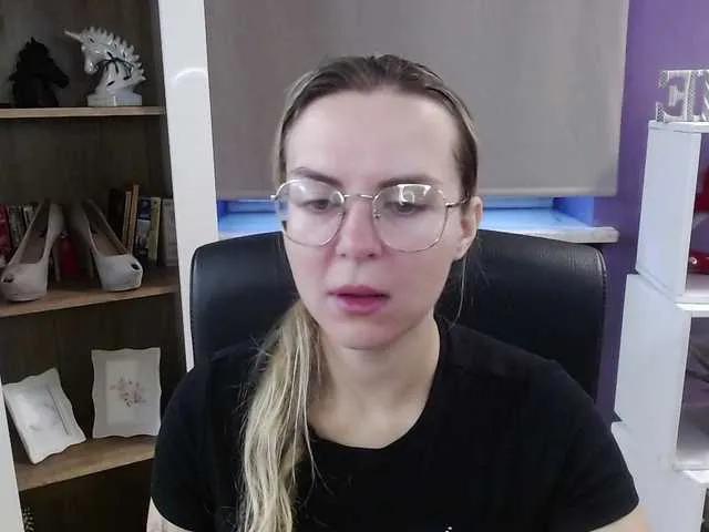 Freechat soft-zoey on BongaCams