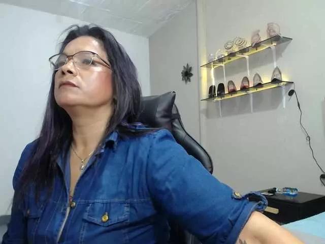 Freechat SolVegaa on BongaCams