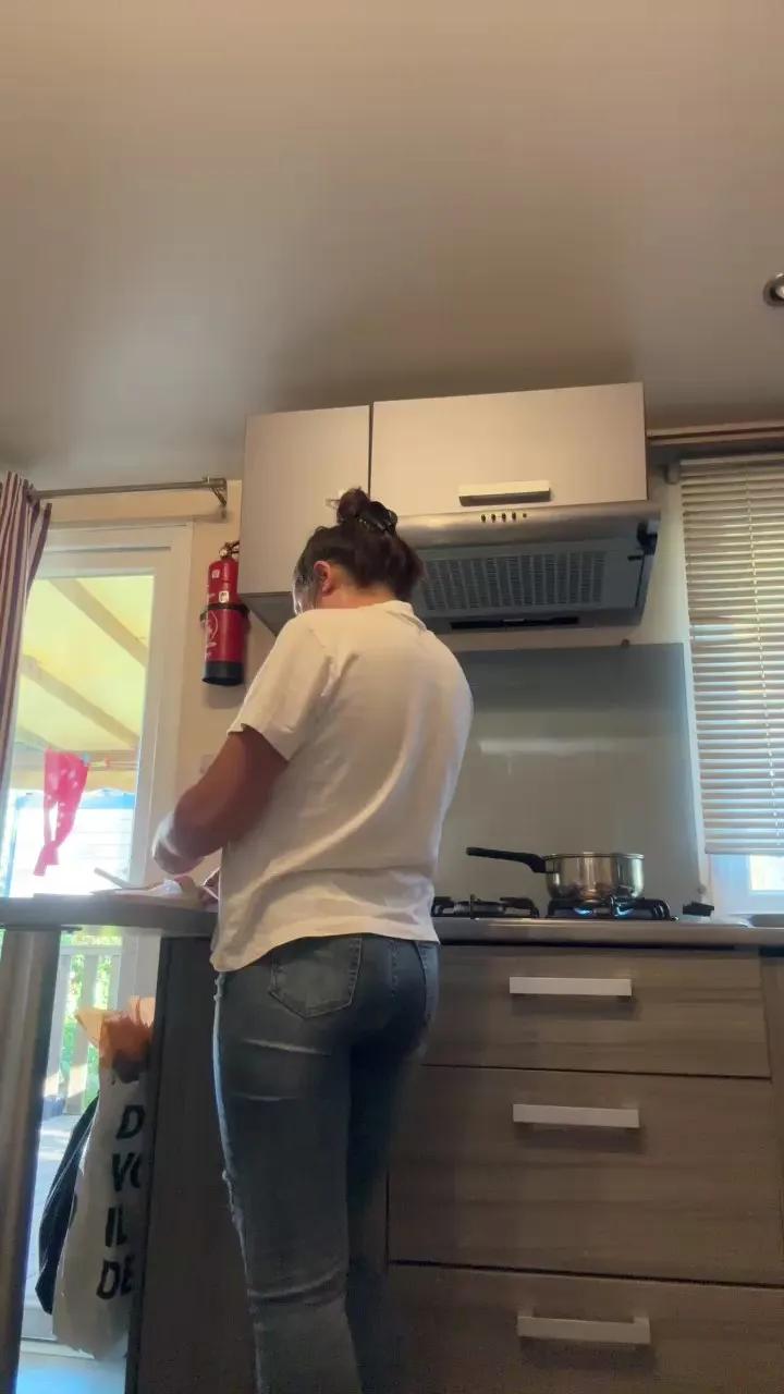 Offline Cataleya97 on Cam4