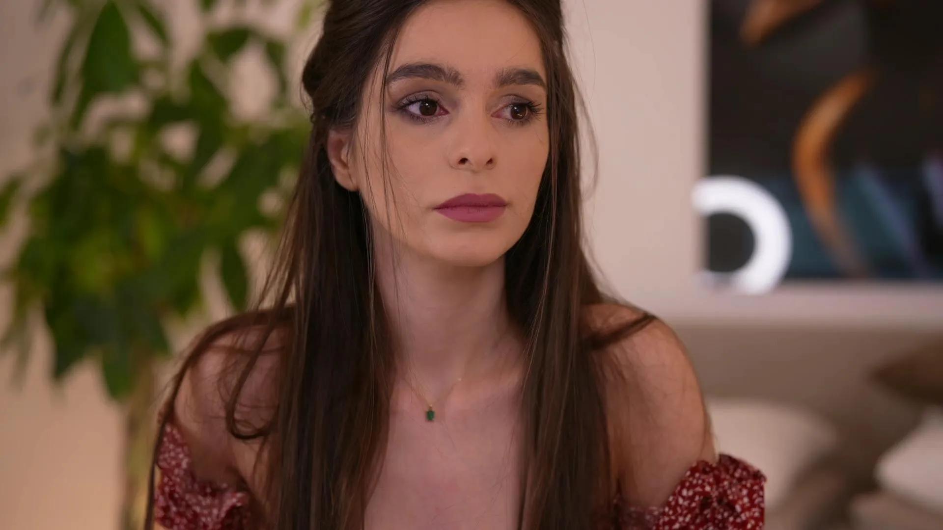 Offline Dovia on Cam4