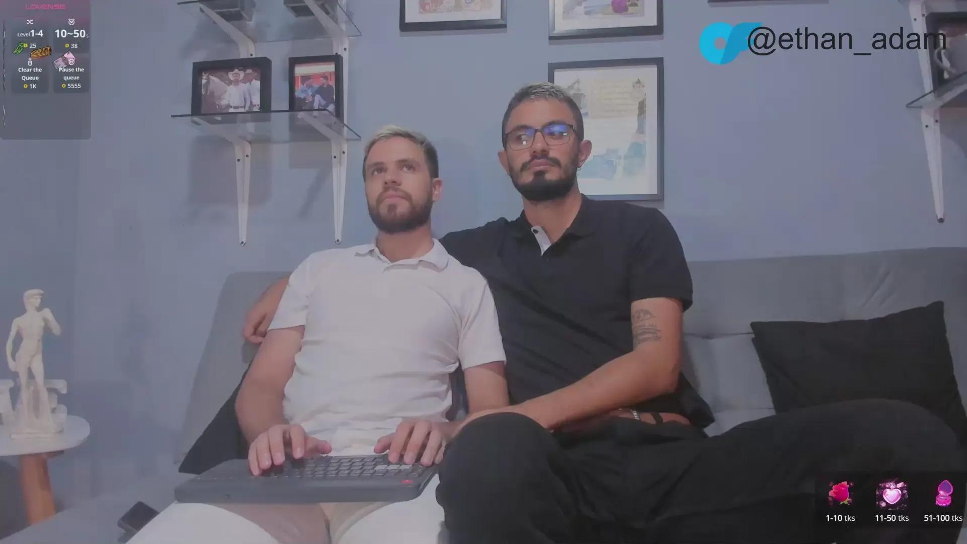 Freechat ethan_adam on Cam4