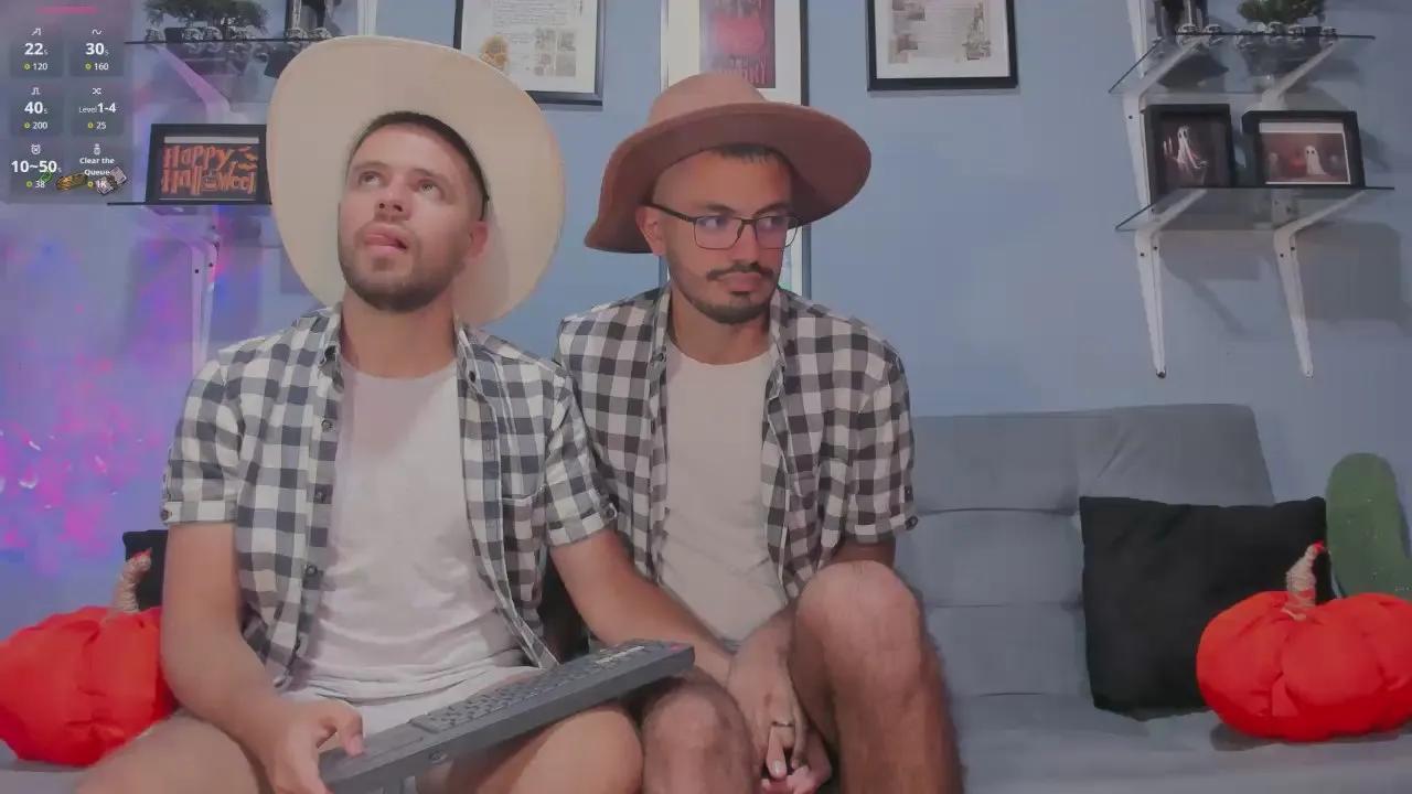 Freechat ethan_adam on Cam4