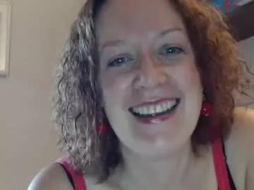Freechat 12ennie on Chaturbate