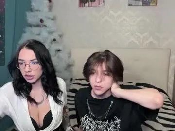 Freechat a_s_m_ on Chaturbate