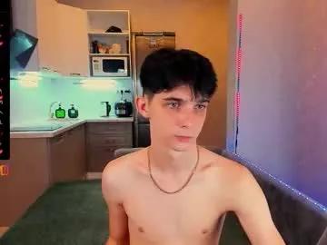 aaron_bang on Chaturbate 