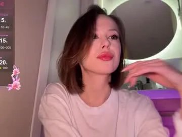 adel_evans on Chaturbate