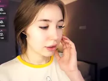 Freechat afroditacaree on Chaturbate