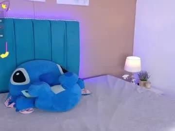 Freechat ahvi_ebony on Chaturbate