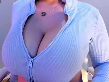 Freechat akura_01 on Chaturbate