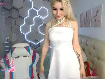 Away aliicemeow on Chaturbate
