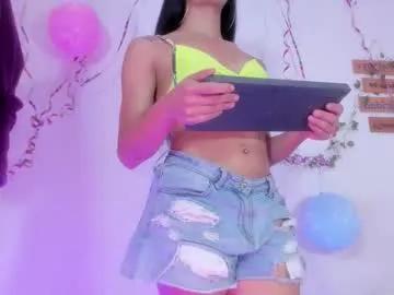 alisiacollinsss on Chaturbate