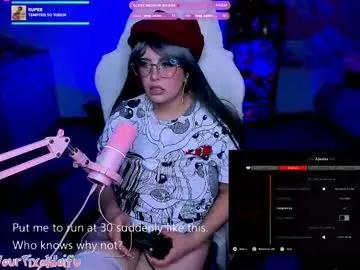 Freechat alyssaromanova on Chaturbate