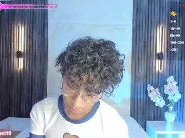 Freechat angel__sweet18 on Chaturbate