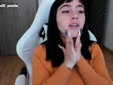 annie_snow_ on Chaturbate 