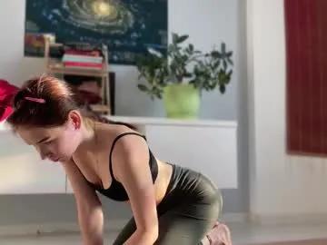 Freechat anntics_ on Chaturbate