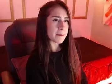 ariannaajames on Chaturbate