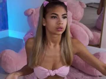 Freechat ashayuva on Chaturbate