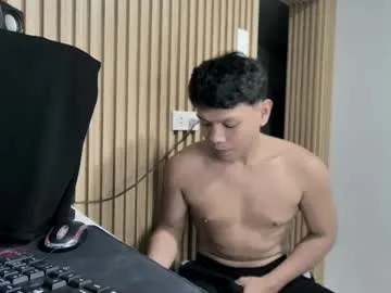asian_calid22xx on Chaturbate