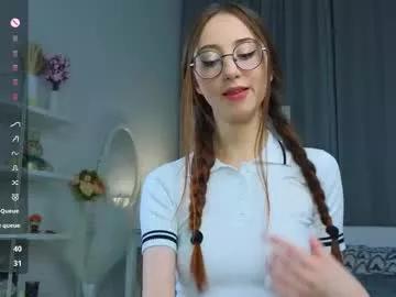 Freechat avrillemell on Chaturbate