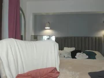 Freechat awesome_jolie on Chaturbate