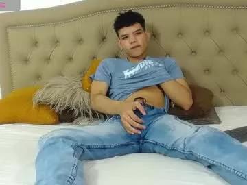 Freechat axel_forte on Chaturbate