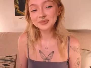 Freechat baby_adele on Chaturbate