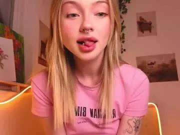 Freechat baby_adele on Chaturbate