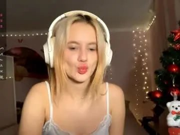 bebravee on Chaturbate