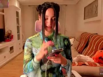 Freechat bella_pocahontas3 on Chaturbate