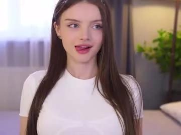 Freechat bellacle on Chaturbate