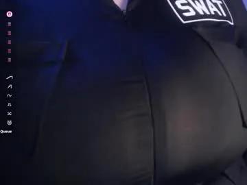 bigbittiesandfun on Chaturbate