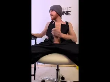 Offline bone_daddy_4u on Chaturbate