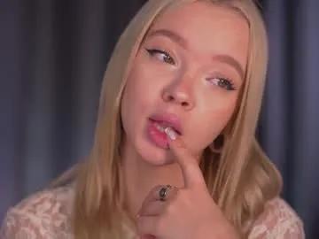 Freechat boobybliss on Chaturbate