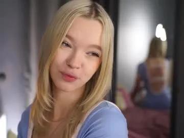 Freechat boobybliss on Chaturbate