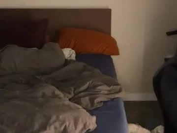 Freechat brentonverde on Chaturbate