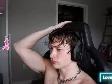 Freechat brentonverde on Chaturbate