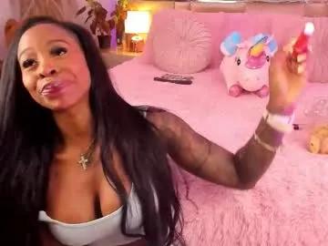 Freechat brunettklaryss on Chaturbate