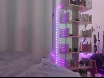 Offline caliiie_of on Chaturbate